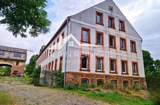 Haus kaufen in 09328 Lunzenau, Gutshaus mit 2 Teichen und viel Land