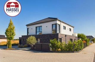 Einfamilienhaus kaufen in 53909 Zülpich, Modern. Smart. Freistehend. Einfach WOW!