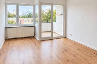 Wohnung kaufen in Simonring, 13599 Haselhorst, Bezugsfreie 1,5-Zimmer-Wohnung mit Loggia und Aufzug in Spandau-Haselhorst