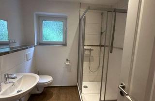 Wohnung kaufen in 42111 Wuppertal, Ruhige 2-Zimmer-Wohnung mit Balkon im Erdgeschoss – modernisiert, in Uellendahl-Katernberg