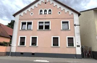 Wohnung kaufen in 68799 Reilingen, 4-Zimmer-Wohnung mit Geschichte, wohnen in ehemaliger Synagoge in Reilingen