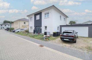 Villa kaufen in 39326 Wolmirstedt, Neubau-Stadtvilla mit gehobener Ausstattung, Wärmepumpe & Doppelgarage in Feldrandlage