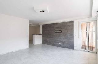 Wohnung kaufen in 74193 Schwaigern, Renovierte 3,5-Zi.-Whg mit Balkon & TG-Stellplatz im Herzen Schwaigerns - 200 m zum Bahnhof