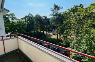 Wohnung kaufen in Cottastraße, 13156 Niederschönhausen, Direkt am Bürgerpark, direkt vom Eigentümer: 3-Zimmer-Wohnung mit Parkblick in zentraler Lage
