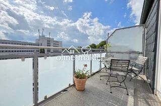 Wohnung mieten in 45138 Essen, Nicht alltägliche 2,5 Raum Komfortwhg. großer Sonnenbalkon, Bad: Wanne + Dusche, Echtholzparkett