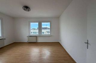 Wohnung mieten in Friedrich-Ebert-Platz 11, 58095 Mittelstadt, Geräumige und helle Wohnung in zentraler Innenstadtlage mit Blick auf das Hagener Rathaus