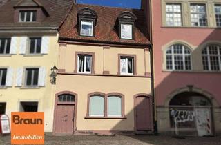 Wohnung mieten in 78050 Villingen-Schwenningen, Leben im Herzen der Altstadt- 2-Zimmer-Mietwohnung inklusive Einbauküche
