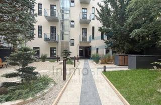 Wohnung mieten in Schöneberger Straße, 12163 Steglitz, Wunderschöne Maisonette-Einheit: Familien und WG geeignet!