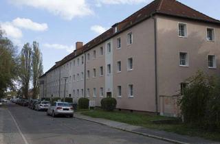 Wohnung mieten in Peissener Str., 06112 Freiimfelde, 2-Raum-Wohnung mit Balkon zu vermieten