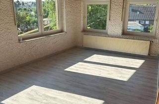 Wohnung mieten in 41068 Venn, Renovierungswohnung in Mönchengladbach-Venn – günstige Kaltmiete für Handwerker