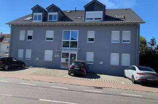 Wohnung mieten in Römerstraße 29, 79576 Weil am Rhein, Drei Zimmer in Weil am Rhein: Helle Dachgeschosswohnung mit Balkon