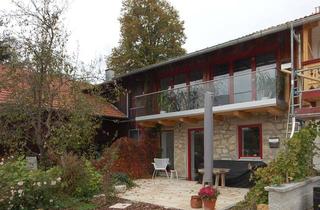 Lofts mieten in Holzkirchenerstrasse 16, 82054 Sauerlach, Außergewöhnlich wohnen im historischen Hofensemble Lichtdurchflutete Loft-Wohnung mit Südbalkon un