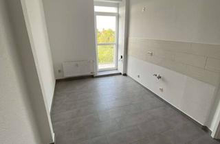 Wohnung mieten in Bismarckstraße 18, 04509 Delitzsch, **Neu sanierte 2-RWG im EG mit Laminat, Tageslichtbad und Balkon **WE 02**