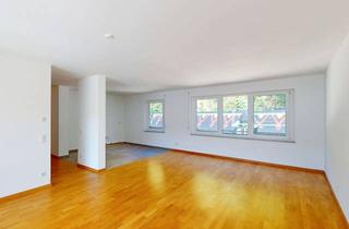 Wohnung mieten in Balzenbergstraße 32, 76530 Innenstadt, Naturnah wohnen und doch zentral: 3 Zimmer mit sonniger Loggia