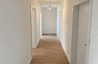 Wohnung mieten in Straubinger Straße 13, 94360 Mitterfels, Moderne Kernsanierte 4-Zimmer-Wohnung mit Terrasse & Garten - Erstbezug in Mitterfels