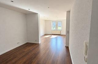 Wohnung mieten in Schmiedestraße, 47055 Wanheimerort, Modernisierte 3-Zimmer-Altbauwohnung | 78 m² | EBK | Gäste-WC