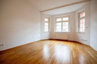Wohnung mieten in Paul-Schneider-Straße, 04129 Eutritzsch, Modernes Wohnen im Tilia Carré mit Balkon & Einbauküche | Parkett | Tageslichtbad mit Wanne & Dusche