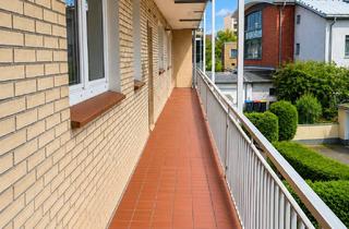 Wohnung mieten in Schillerstraße 66, 46535 Dinslaken, Helle 3,5-Zimmer Wohnung mit Balkon im 2. OG in Dinslaken