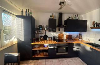 Wohnung mieten in Lambarenestr. 49, 47179 Duisburg, Schöne 3-Zimmer-Dachgeschosswohnung in Duisburg-Buchholz