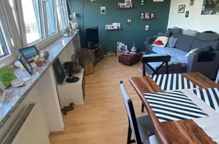 Wohnung mieten in Sophienstraße, 52070 Aachen, Helle Dachgeschosswohnung mit 3 Zimmern in zentraler Lage von Aachen