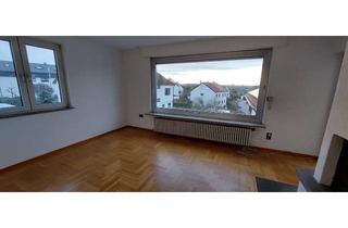 Wohnung mieten in Rosensteinweg 31, 71642 Ludwigsburg, 3,5-Zimmer-Wohnung mit Balkon, Kachelofen & schönem Ausblick in Poppenweiler