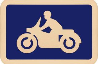 Garagen mieten in Meiendorfer Str. 25, 22145 Rahlstedt, Sicherer Motorrad Stellplatz in der Tiefgarage in Meiendorf