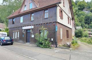 Gewerbeimmobilie kaufen in 76596 Forbach, Investment - 2 Gebäude - MFH in Ruhiger Lage mit 17 Stellplätze + Private Wasserversorgung