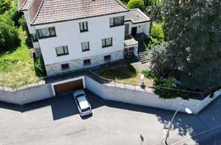 Villa kaufen in 78532 Tuttlingen, Viel Platz für Ihre Pläne: Stadtvilla mit großzügigem Bürobereich