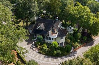 Einfamilienhaus kaufen in 56112 Lahnstein, Wohnen im Grünen: Hochwertiges Einfamilienhaus mit Pool, Garten und Aussicht