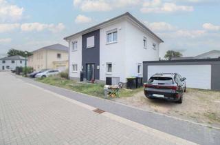 Villa kaufen in 39326 Wolmirstedt, Neubau-Stadtvilla mit gehobener Ausstattung, Wärmepumpe & Doppelgarage in Feldrandlage