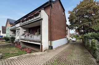Mehrfamilienhaus kaufen in 47443 Moers, Attraktives Mehrfamilienhaus mit großem Grundstück und stabiler Mieterstruktur in Moers-Hochstraß