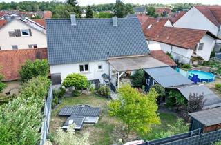 Einfamilienhaus kaufen in 76684 Östringen, Gepflegtes Einfamilienhaus mit Garten, Pool & Ausbaupotenzial in Östringen