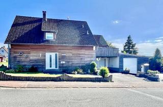 Einfamilienhaus kaufen in 32683 Barntrup, Einfamilienhaus mit großem Garten und Werkstatt-Halle