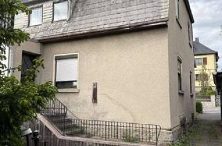 Haus kaufen in 08228 Rodewisch, 08228! Macht was draus! Kleine Haushälfte für die junge Familie!