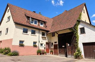 Bauernhaus kaufen in 71701 Schwieberdingen, Mitten in Schwieberdingen - Bauernhaus, mit großer Scheune, Stellplätzen und schönem Garten