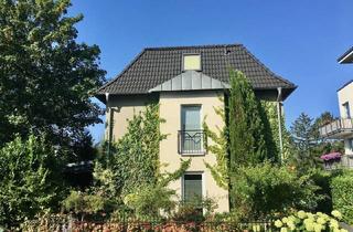 Doppelhaushälfte kaufen in Am Wiesenrain 12, 60431 Ginnheim, Doppelhaushälfte in ruhiger Sackgasse in Frankfurt-Ginnheim - provisionsfrei