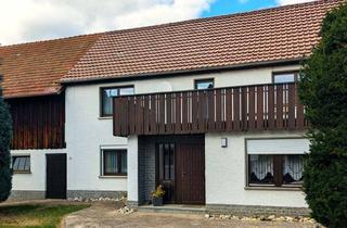 Haus kaufen in Oberes Dorf 14, 95349 Thurnau, Familientraum mit großem Garten, Scheune und 3 Garagen