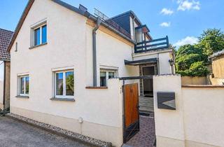 Haus kaufen in 06809 Roitzsch, Zuhause mit Dachterrasse
