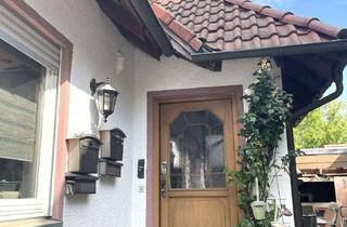 Haus kaufen in 71546 Aspach, * Kernsaniertes Zweifamilienhaus mit Dachterrasse – Wohnkomfort - moderne Energietechnik *