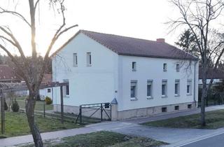 Einfamilienhaus kaufen in 15328 Golzow, Einfamilienhaus mit Nebengebäuden, Keller und ausbaufähigem Dachboden in Golzow
