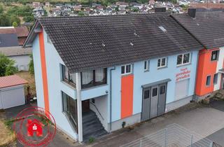 Einfamilienhaus kaufen in 74746 Höpfingen, Großzügiges Einfamilienhaus mit Lagerflächen in Höpfingen - inkl. separatem Baugrundstück!