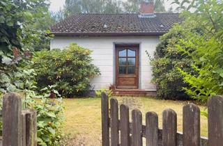 Haus kaufen in 23812 Wahlstedt, Charmantes OKAL-Haus im Dornröschenschlaf - großes Grundstück, große Möglichkeiten in Wahlstedt