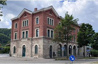 Anlageobjekt in 89143 Blaubeuren, Denkmalgeschütztes Bahnhofsgebäude, hochwertig saniert