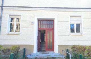 Anlageobjekt in 10247 Friedrichshain, Stilvolle Altbauwohnung im Trendviertel – Ruhige Lage – Saniert