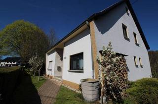 Anlageobjekt in 53783 Eitorf, Achtung Kapitalanleger! Freistehendes Zweifamilienhaus in Eitorf zu verkaufen!