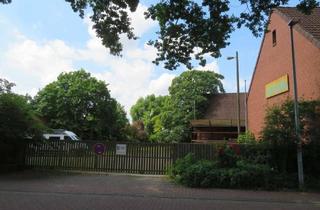 Grundstück zu kaufen in 30916 Isernhagen, *Isernhagen-KB* 2000 m² Baugrundstück mit 2 Lagerhallen.