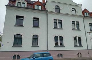 Wohnung mieten in Lange Straße 15, 08058 Zwickau, ab 1.11.26!! Gemütliche 1,5-Raumwohnung mit Einbauküche & Balkon in Crossen!