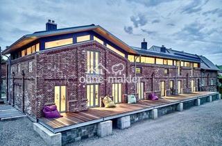 Lofts mieten in Madsow 19-22, 23974 Neuburg, Neue Designer-Maisonette-Wohnung bei Wismar/Ostsee (opt. MÖBLIERT)