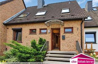 Haus kaufen in 22415 Hamburg, Reihenmittelhaus auf Eigenland mit Garage und Gestaltungspotenzial