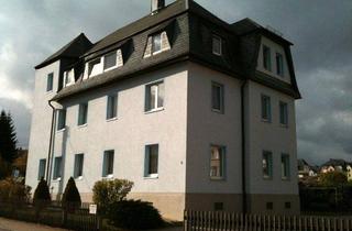 Wohnung kaufen in 09376 Oelsnitz, Oelsnitz (Erzgebirge) - Eigentumswohnung 2 ZKB mit EBK und Stellplatz